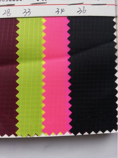 DG-BICG BC-210T 格子  背囊面料 細節-3